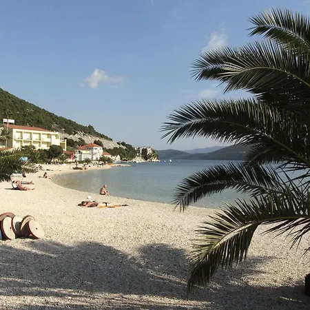 アパート Tamaris クレック