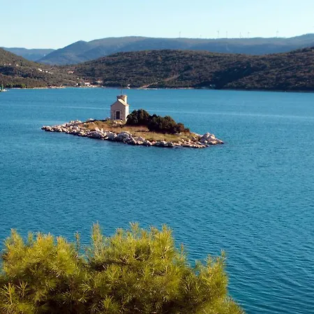 Tamaris アパート *