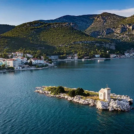 Tamaris クレック